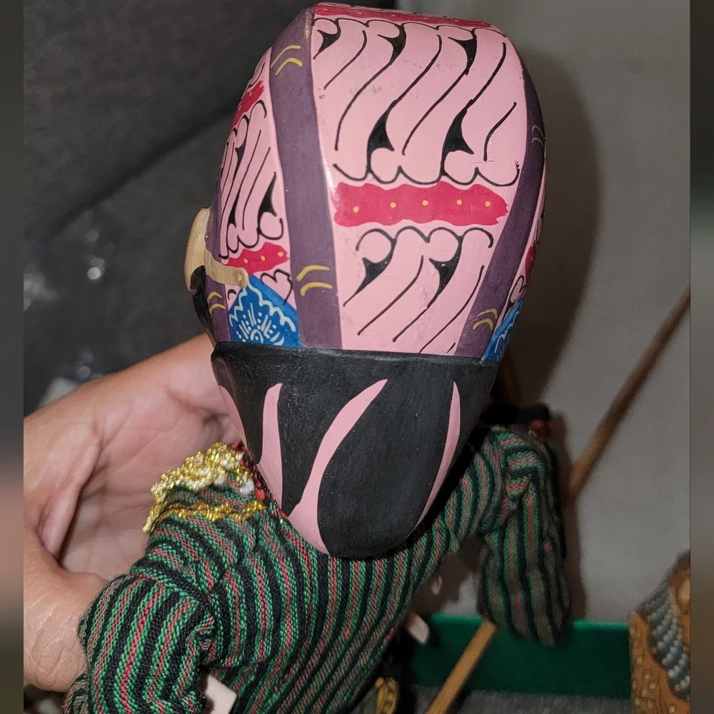 Indonesia Wyang Golek Rod Puppet - Picture 5 of 11